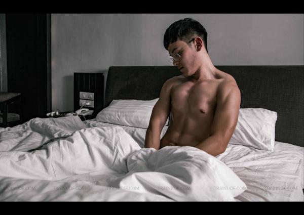 I-AM-MAGAZINE-Issue2.2--I-AM-WIREPULLER-Anawin-ebook